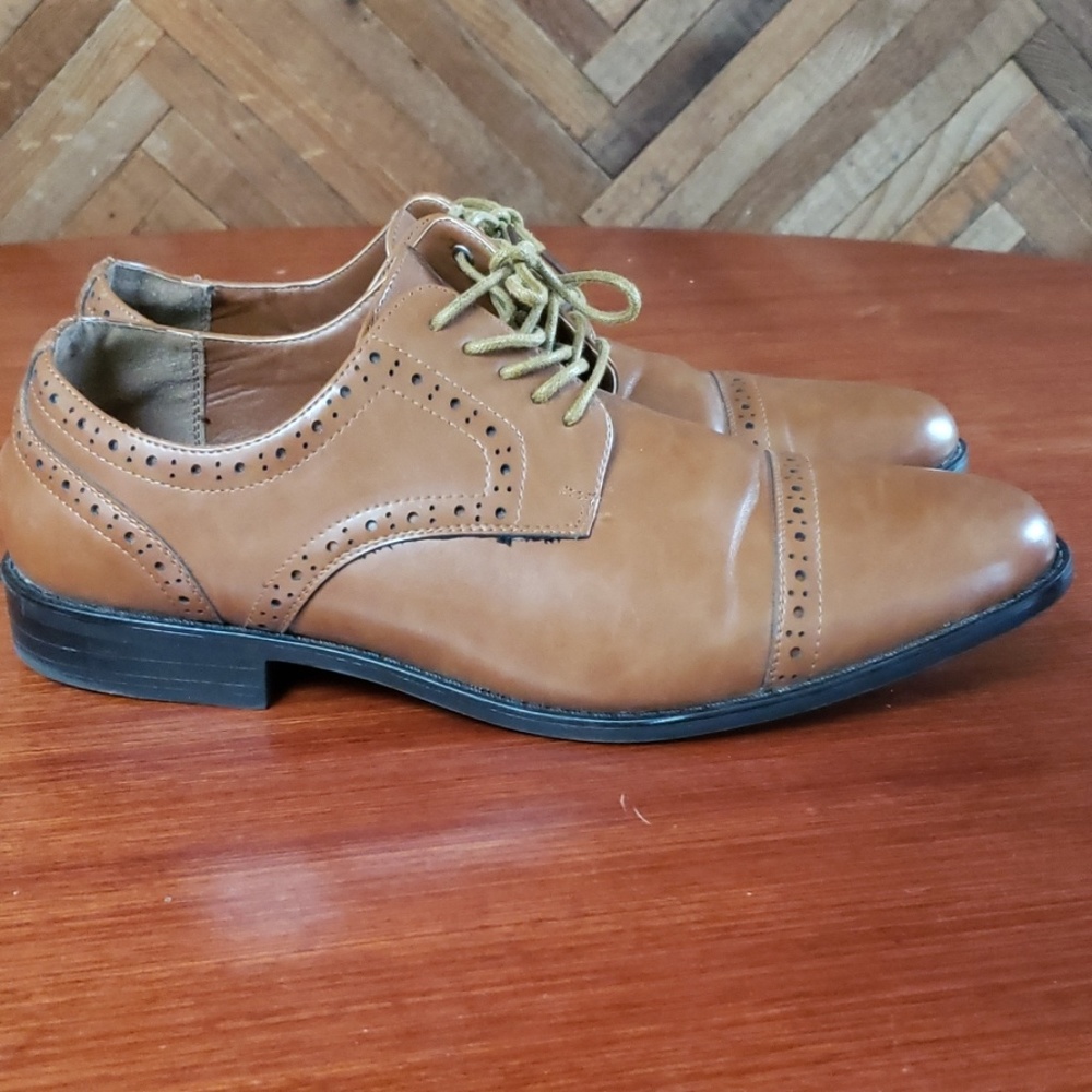 Nun Bush NORCROSS
Cap Toe Oxford
Cognac - Picture 2 of 7